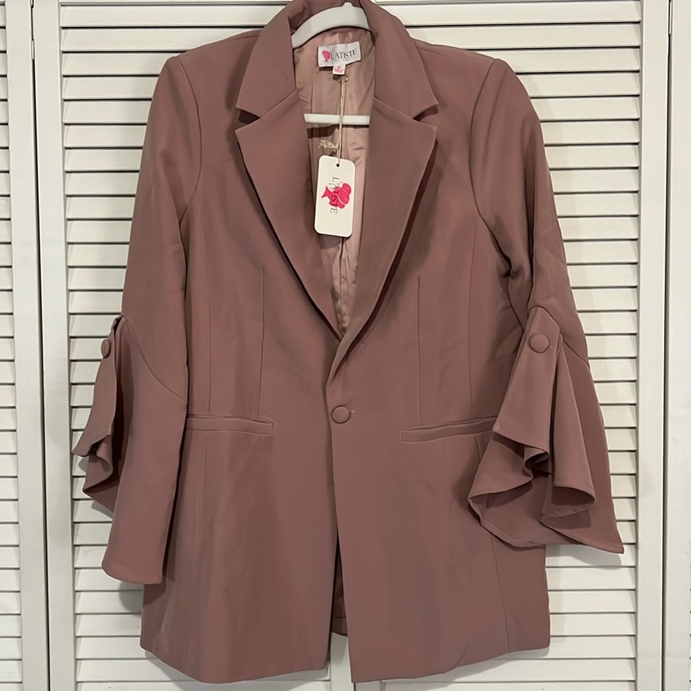 Women’s Blush Pink Blazer